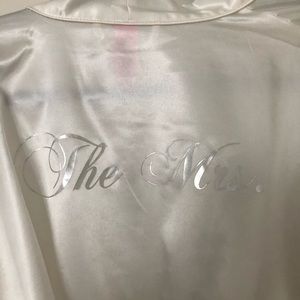 La Senza “The Mrs” Robe/ Kimono - Never Worn